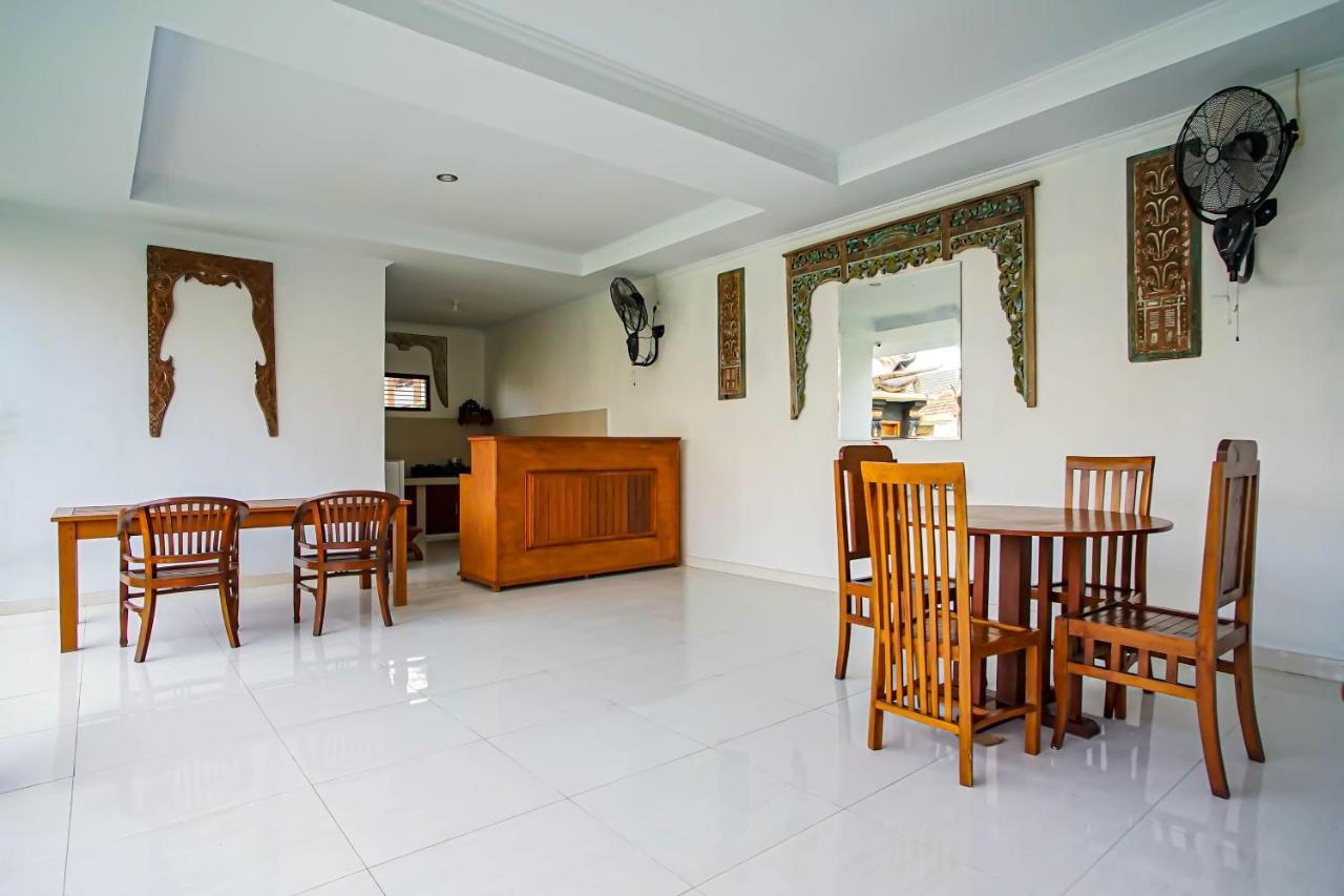 Guest House At Gunung Salak Bali Kerobokan Buitenkant foto