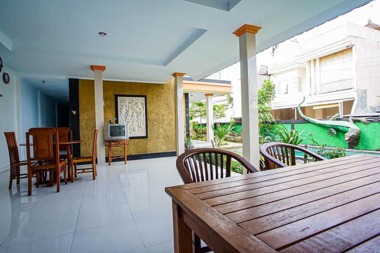 Guest House At Gunung Salak Bali Kerobokan Buitenkant foto