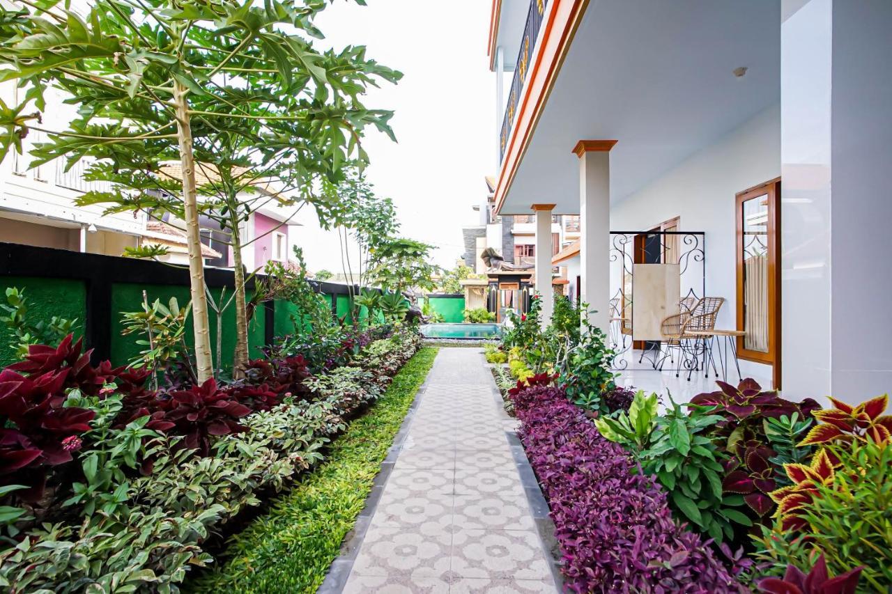 Guest House At Gunung Salak Bali Kerobokan Buitenkant foto