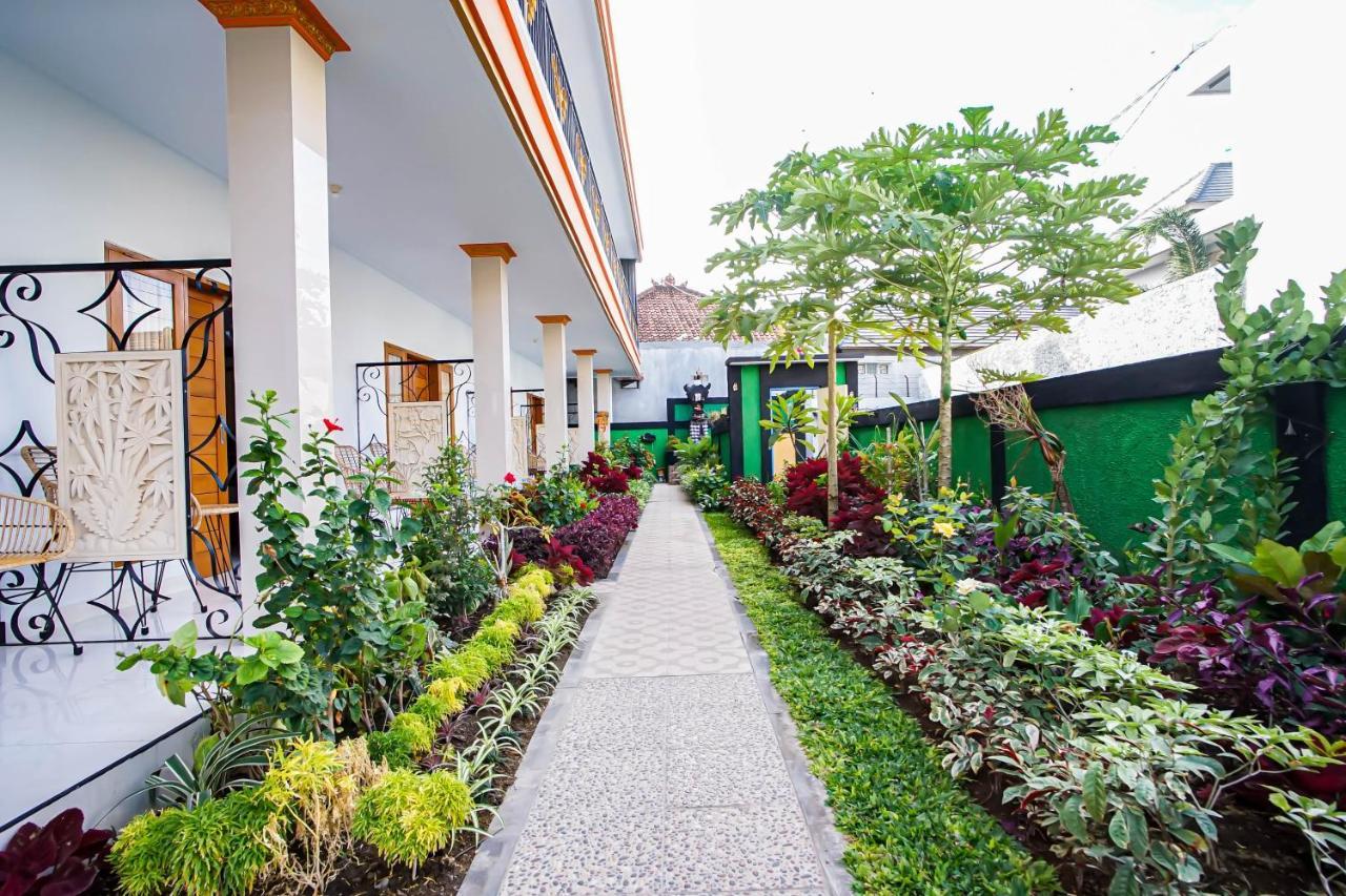 Guest House At Gunung Salak Bali Kerobokan Buitenkant foto